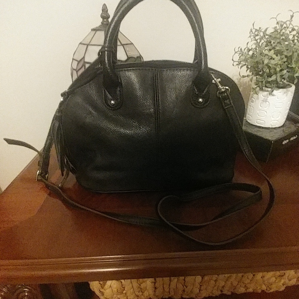 Tignenello Leather crossover bag